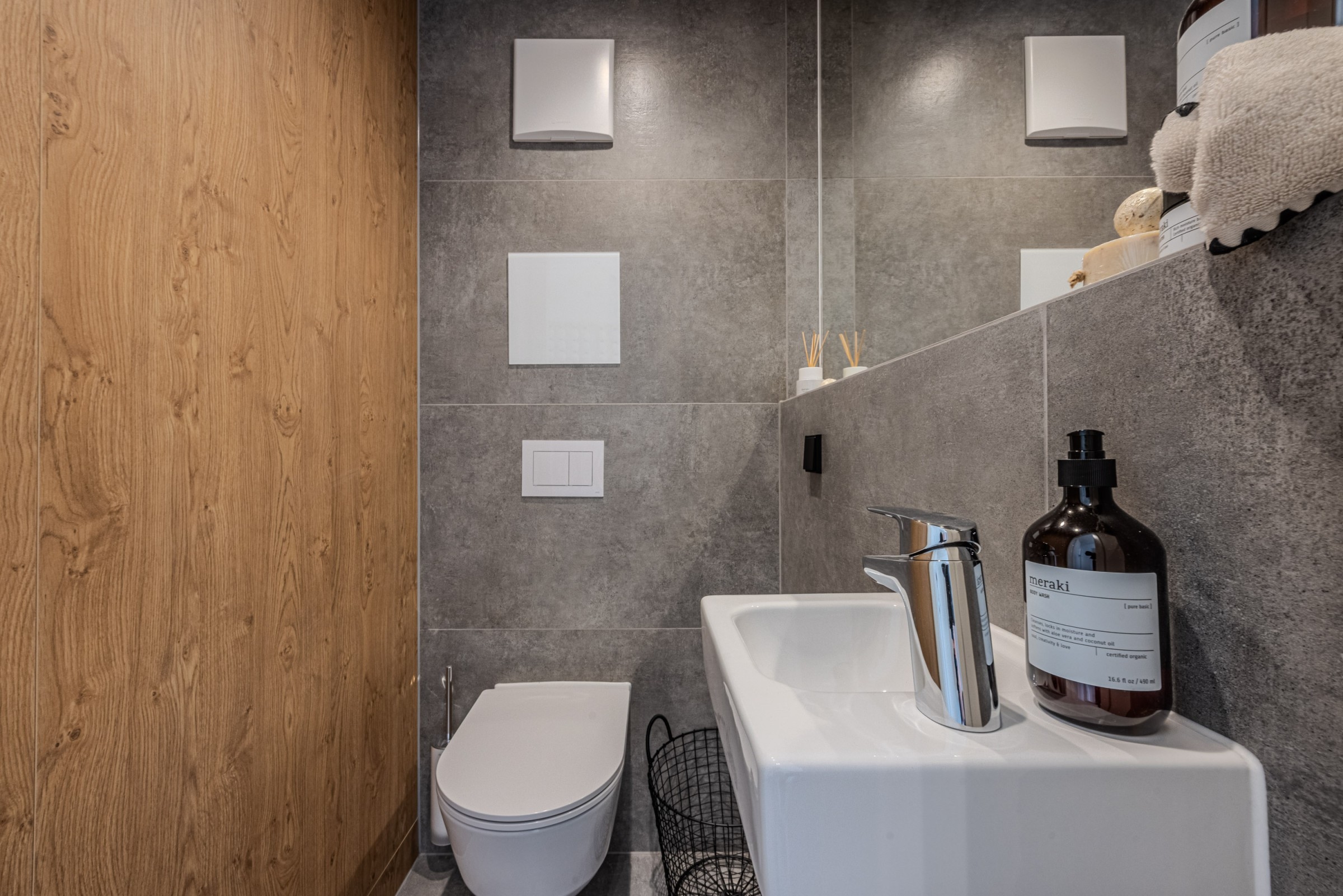 5 2511-HDR.jpg