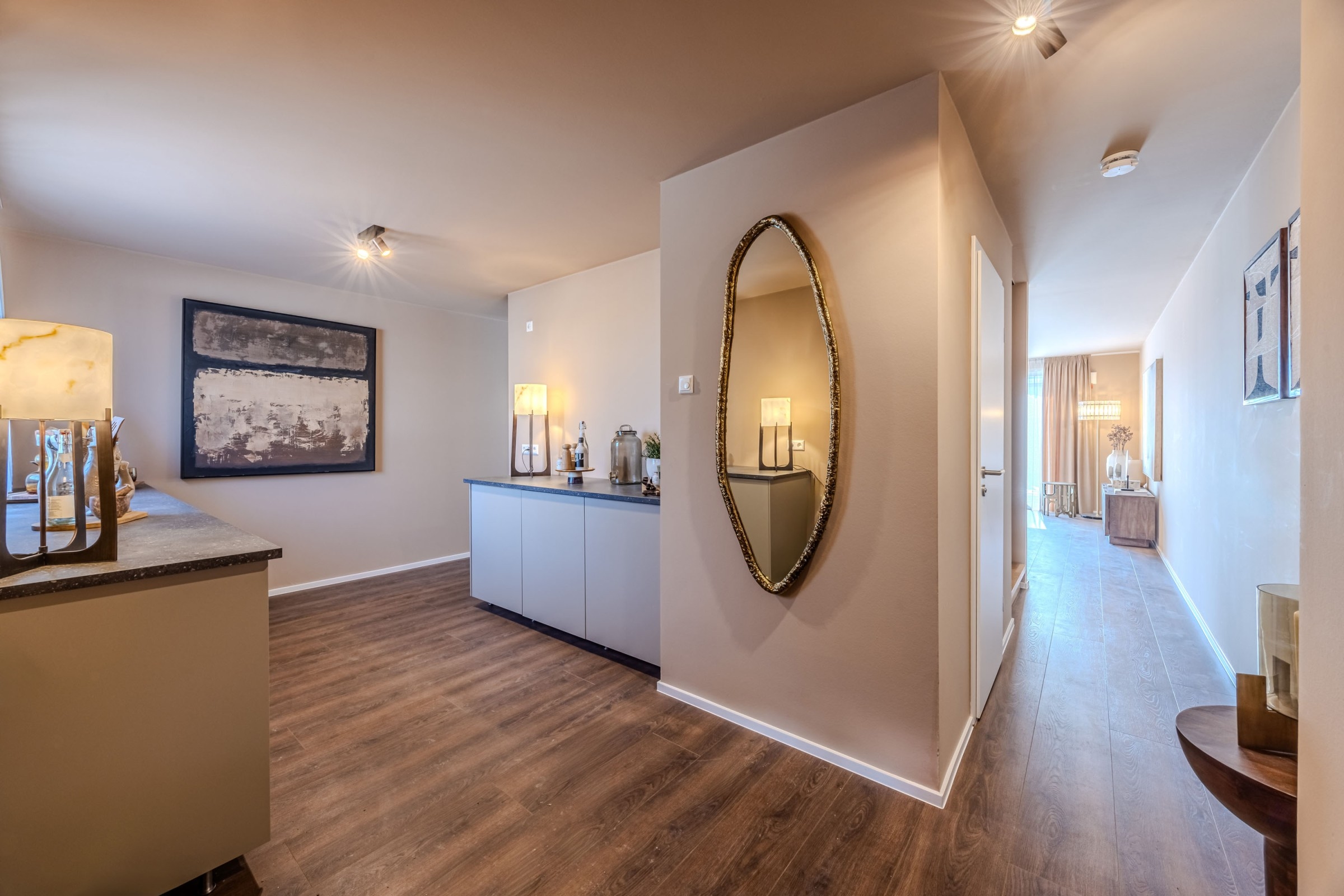 5 0105-HDR.jpg