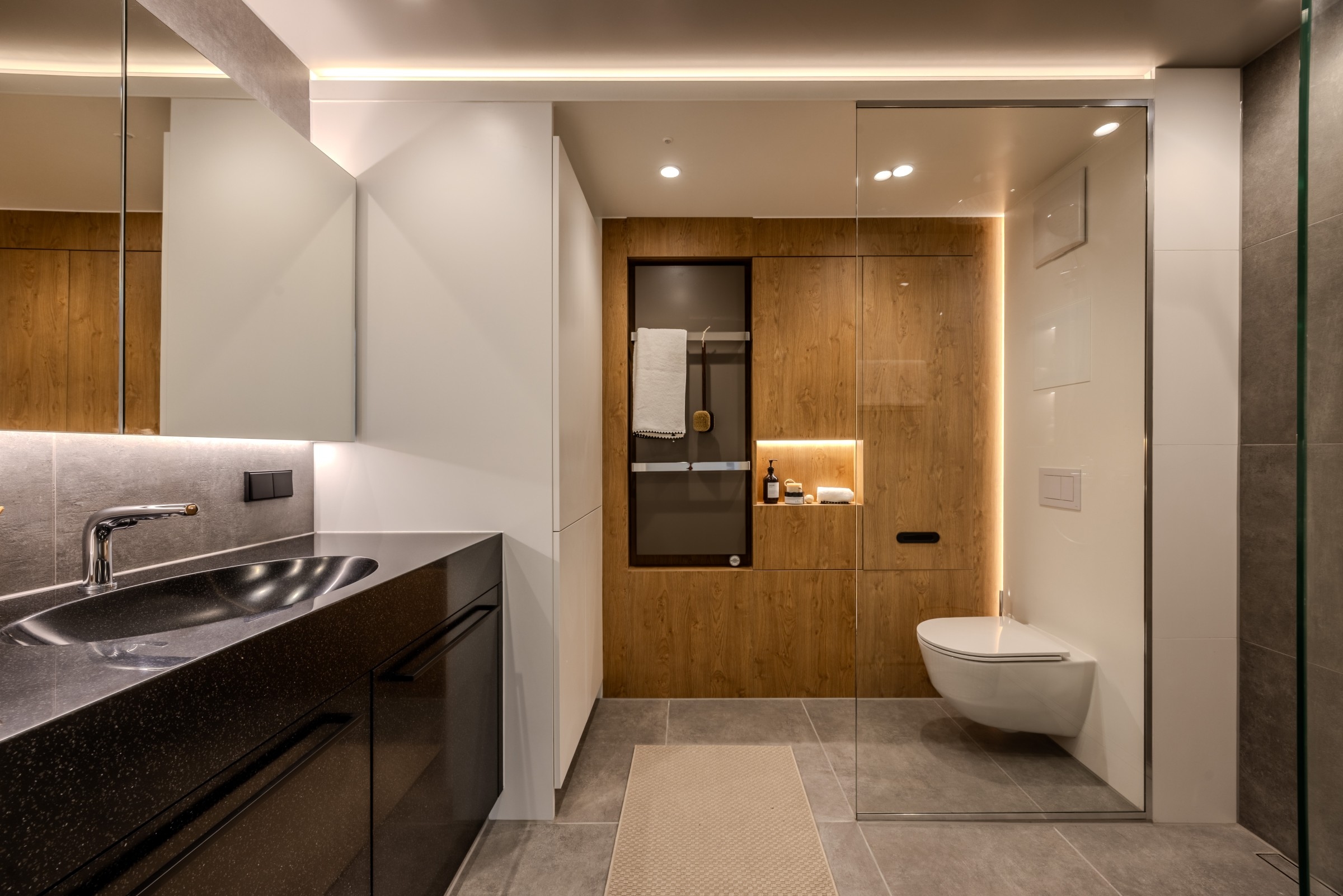 5 7666-HDR.jpg