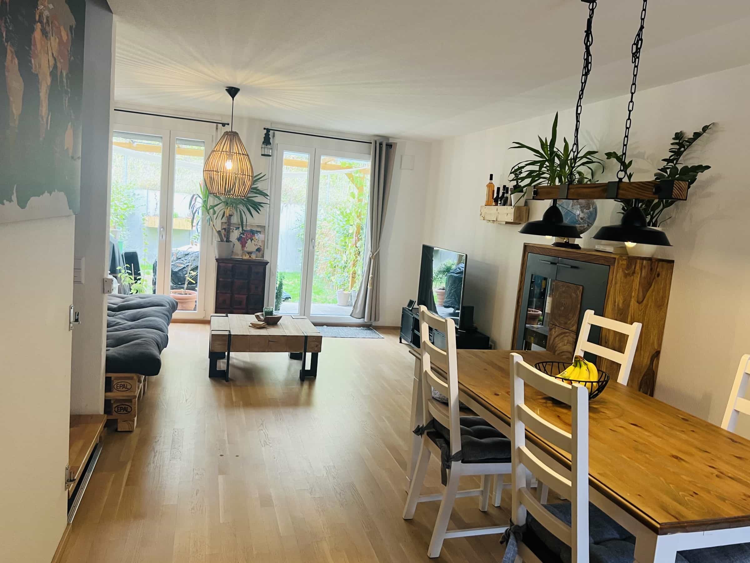 Modernes Reihenhaus - sofort einziehen!